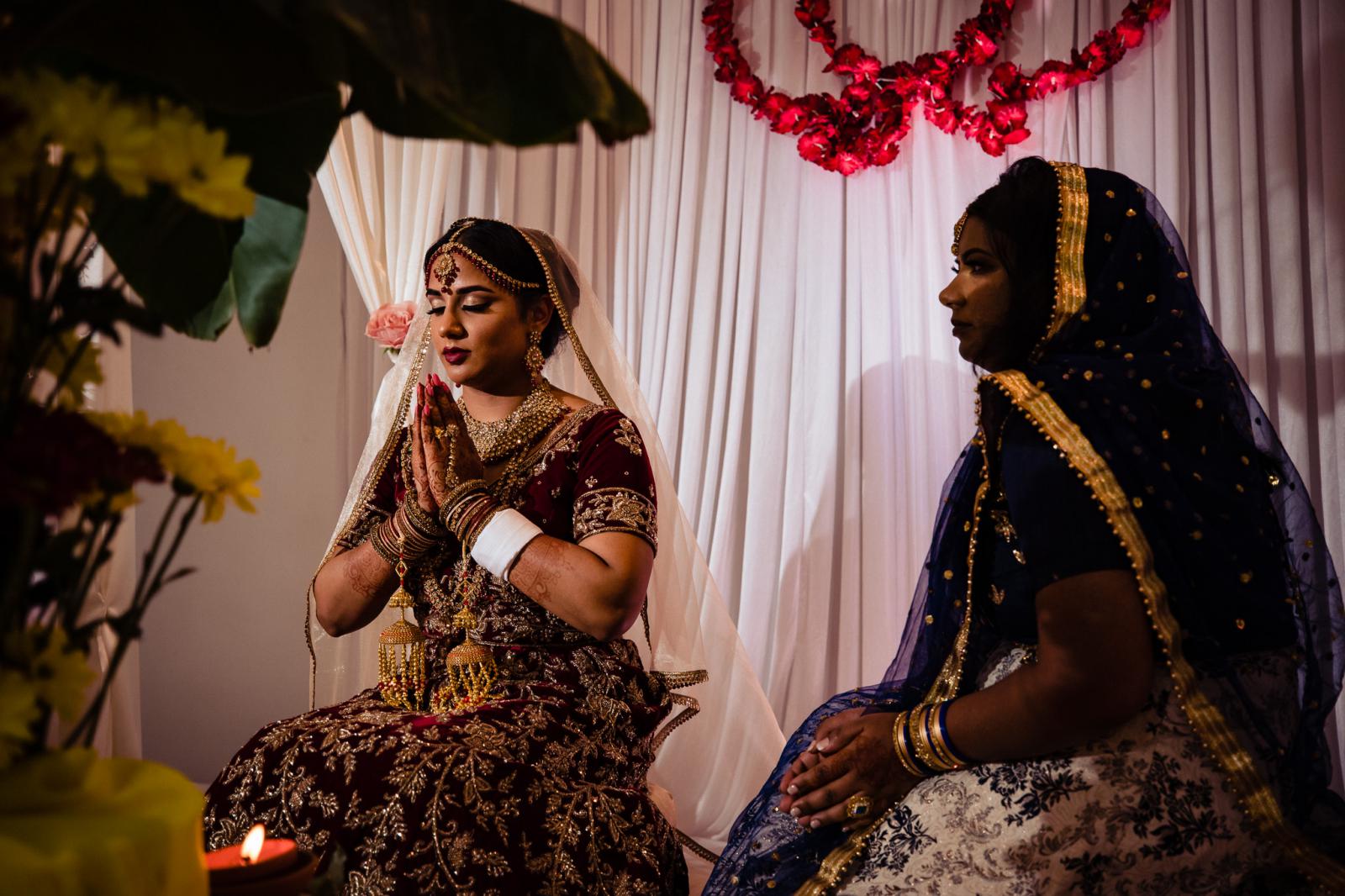 Trouwceremonie hindoestaanse bruid door trouwfotograaf rey events almere