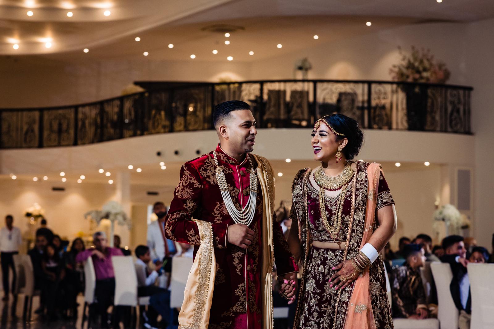 openingsdans hindoestaanse bruiloft door trouwfotograaf rey events almere