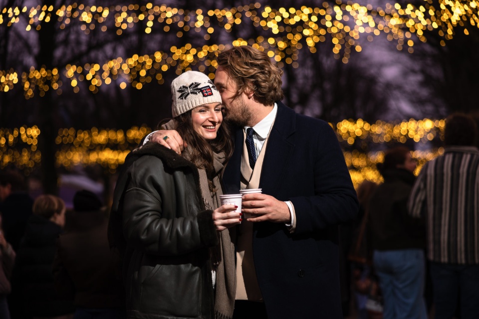 Royal Christmas Fair Lange Voorhout The Hague Engagement Session | Laetitia and Kasper