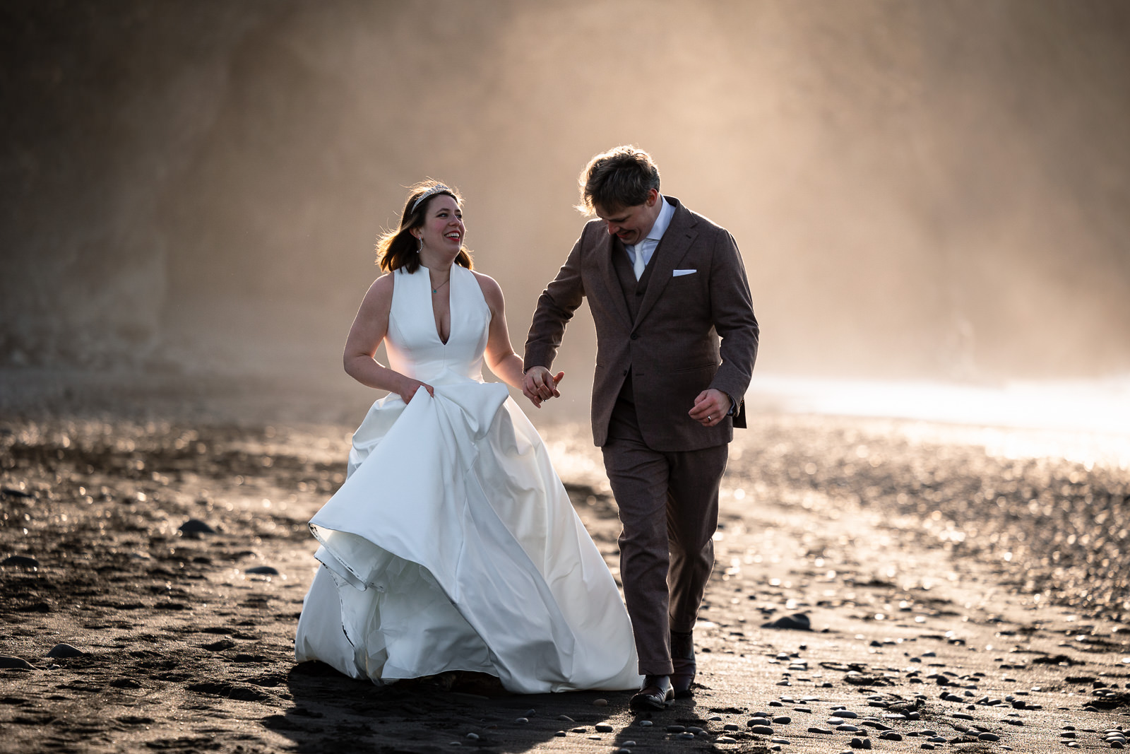 After Wedding Sunset shoot in IJsland met Trouw Fotograaf Paco van Leeuwen