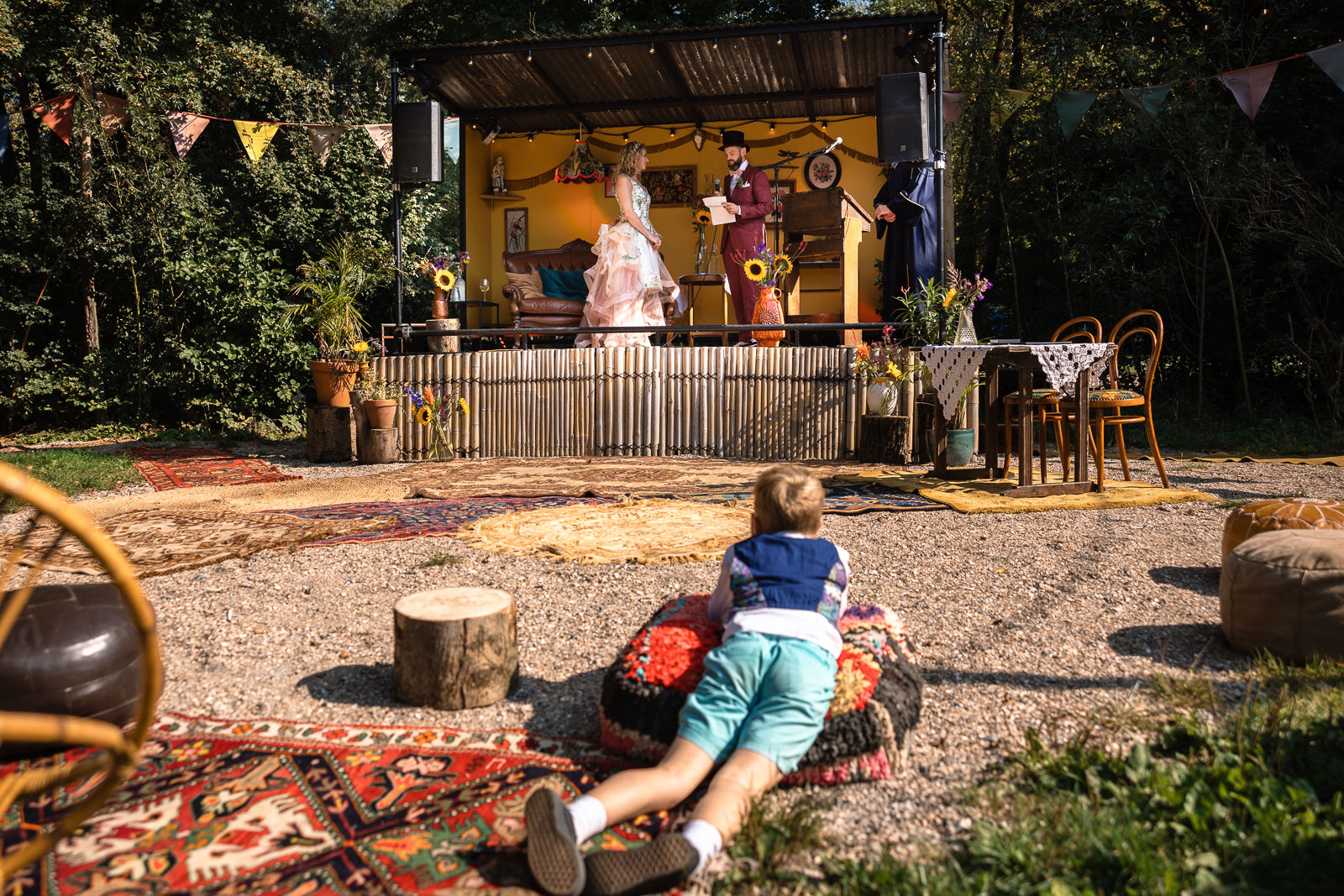 Festival Bruiloft Ceremonie Camping de lievelinge Trouwfotograaf Den Haag Paco van Leeuwen