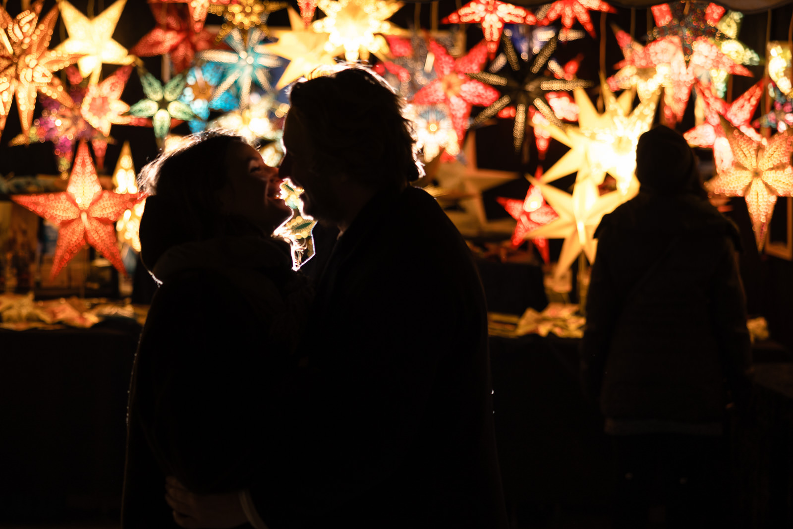 Royal Christmas Market Lange Voorhout The Hague Engagement Session Couple Silhouette